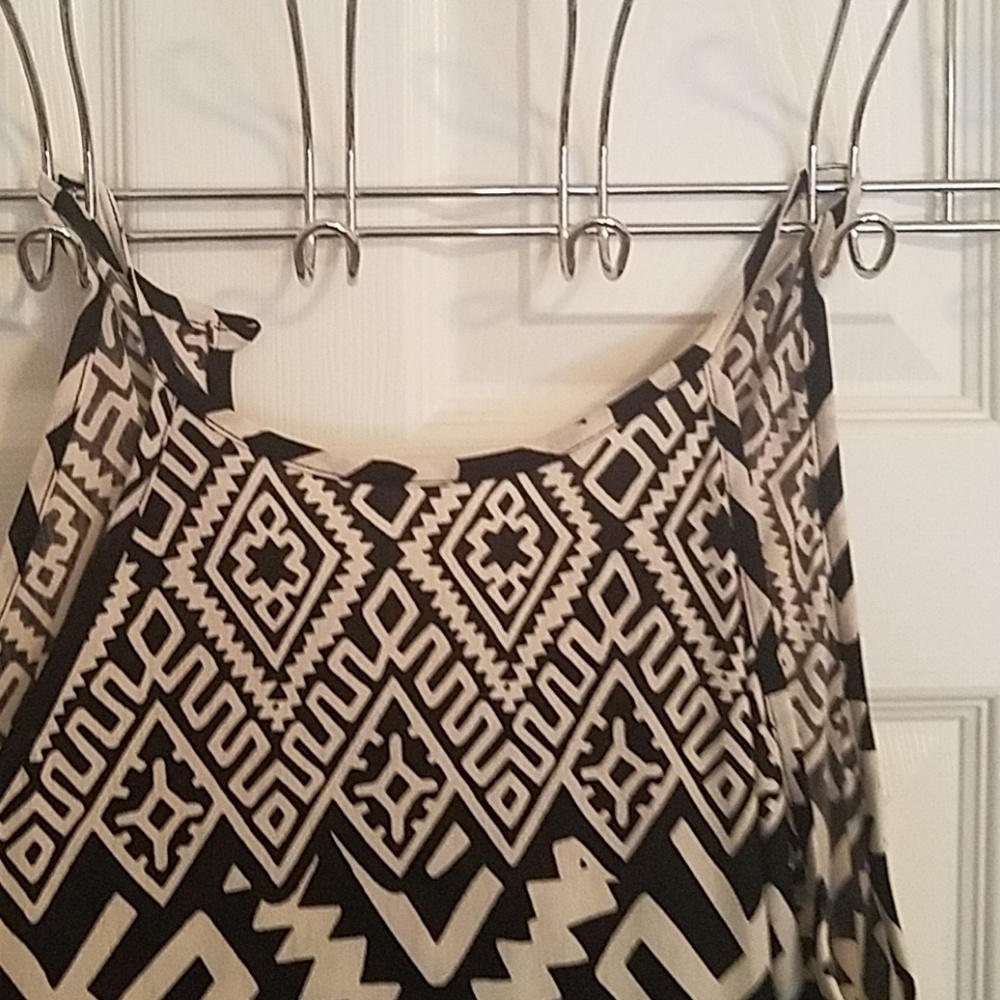 2XL - Picture 3 of 3